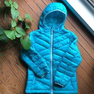Kids, lightweight, puffer coat with hood.